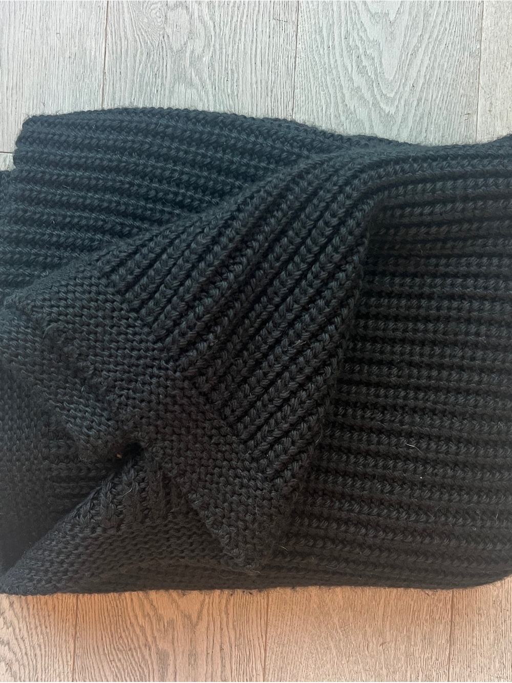 Crate and Barrel Wool Blend Fisherman Knit Throw Blanket in Storm Grey